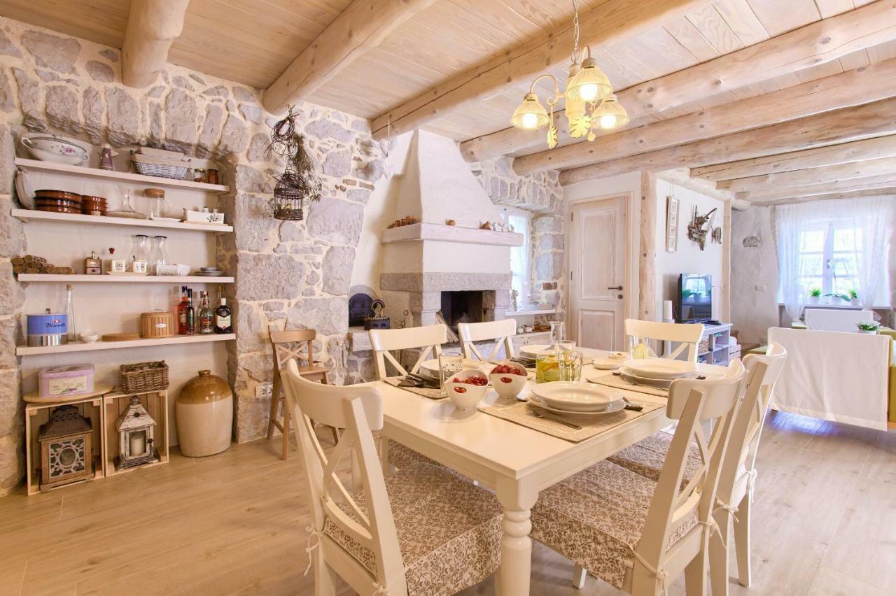White Cottage Heritage House Čižići Dış mekan fotoğraf