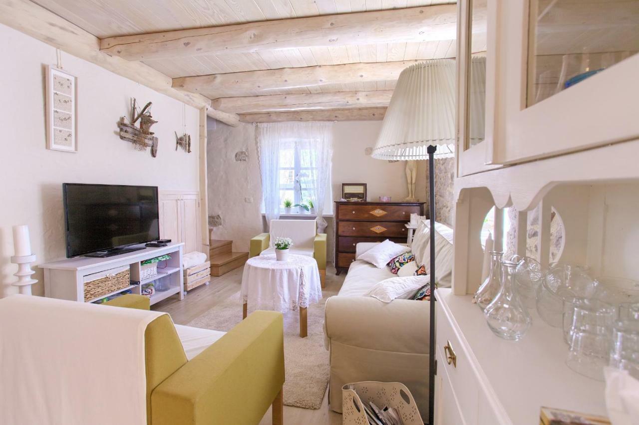 White Cottage Heritage House Čižići Dış mekan fotoğraf