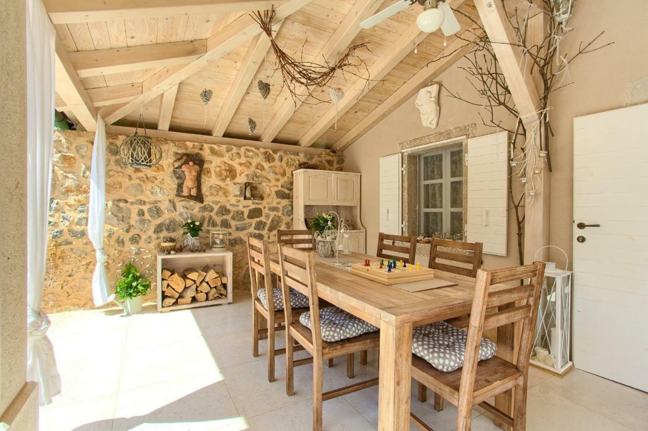 White Cottage Heritage House Čižići Dış mekan fotoğraf
