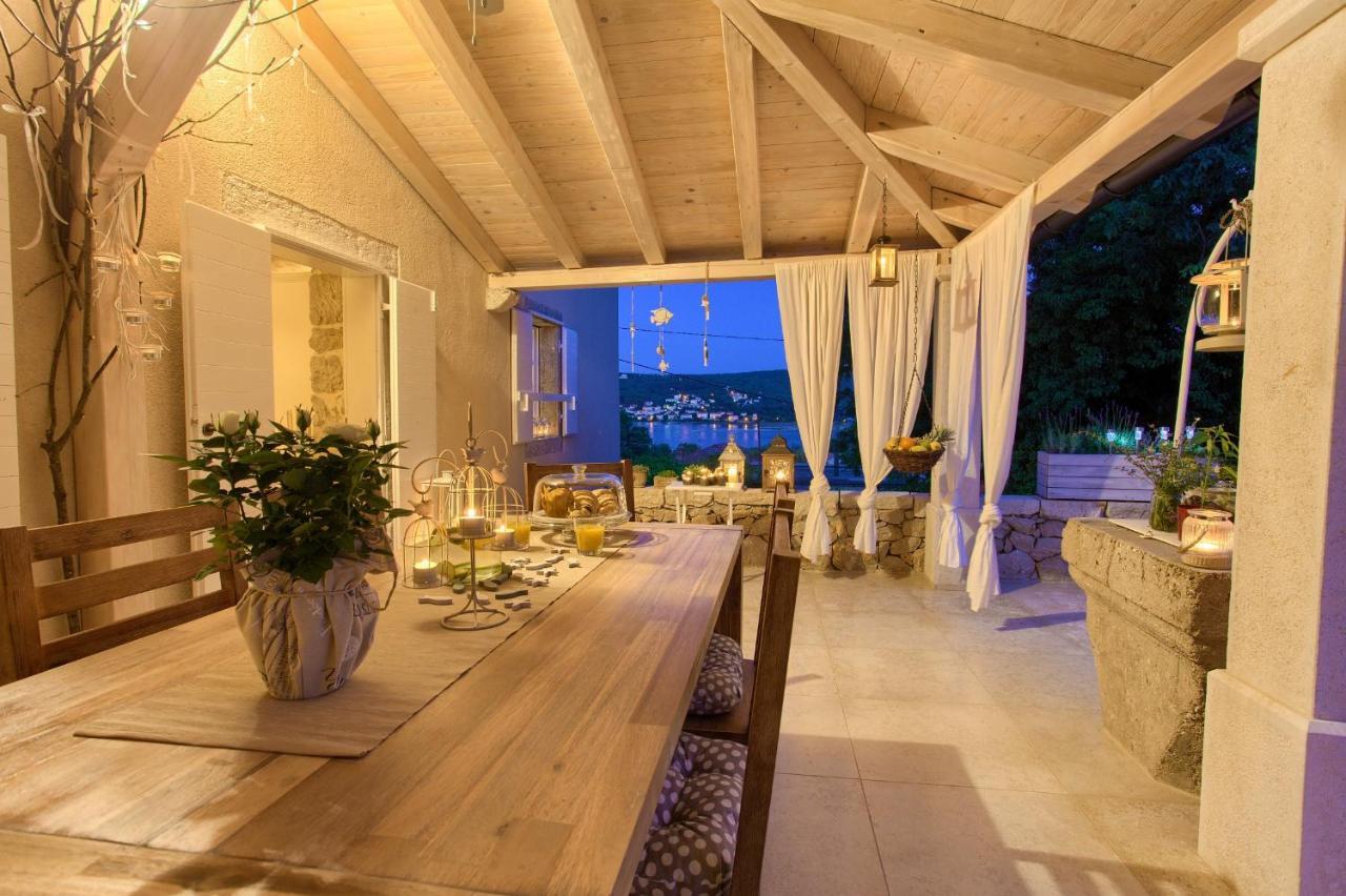 White Cottage Heritage House Čižići Dış mekan fotoğraf